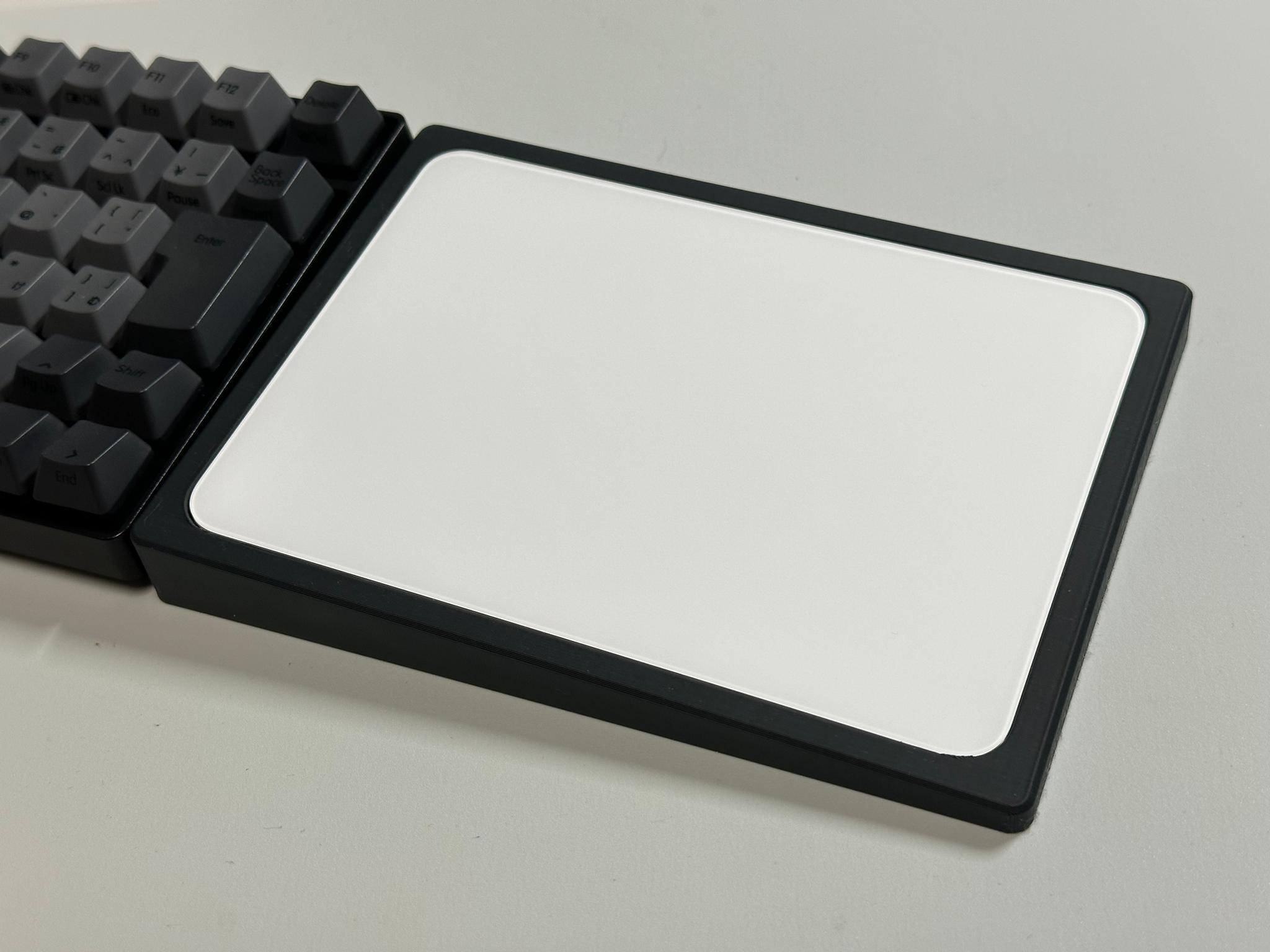 Magic Trackpadマウンター(傾斜型・水平型) | 2枚目