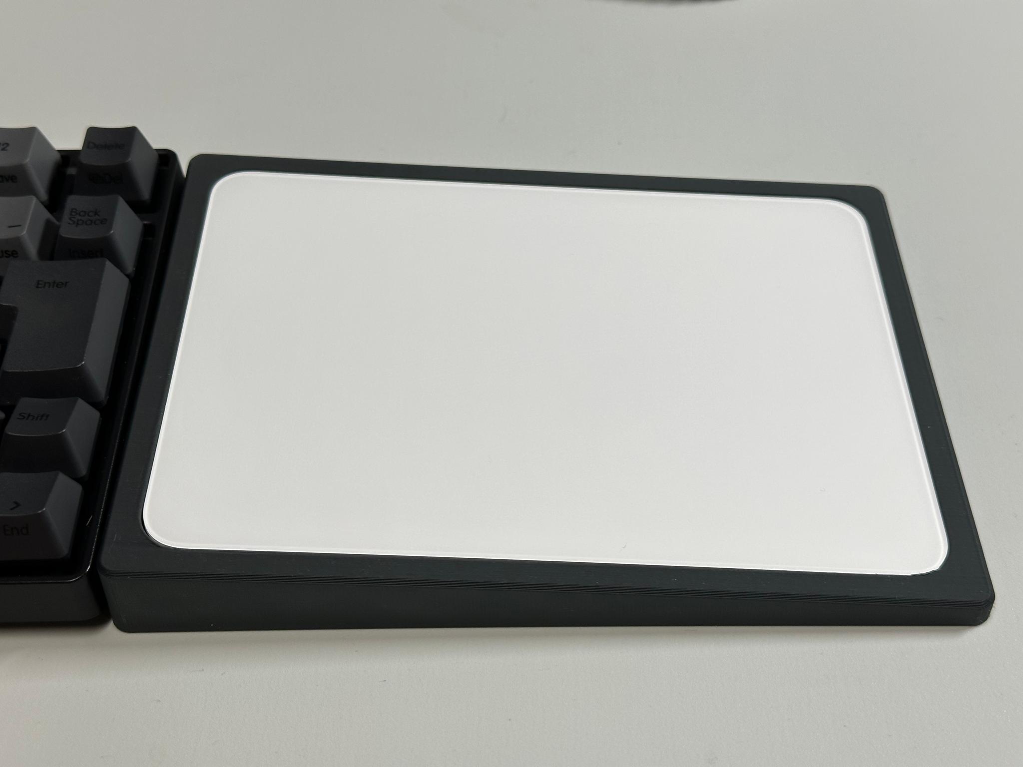 Magic Trackpadマウンター(傾斜型・水平型) | 4枚目